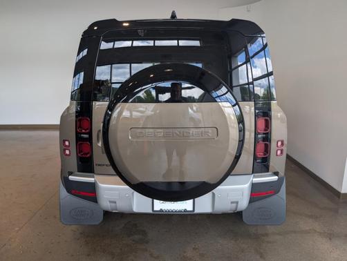 2025 Land Rover Defender P300