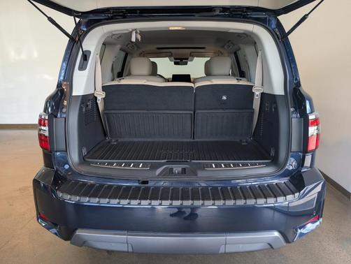 2024 Nissan Armada Platinum