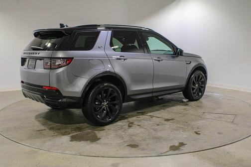 2025 Land Rover Discovery Sport Dynamic SE