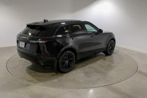 2026 Land Rover Range Rover Velar P250 Dynamic SE