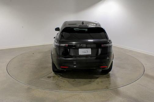 2026 Land Rover Range Rover Velar P250 Dynamic SE