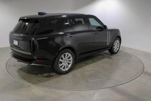 2024 Land Rover Range Rover P400 SE