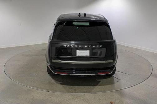 2024 Land Rover Range Rover P400 SE