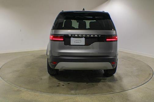 Eiger Grey 2026 Land Rover Discovery S