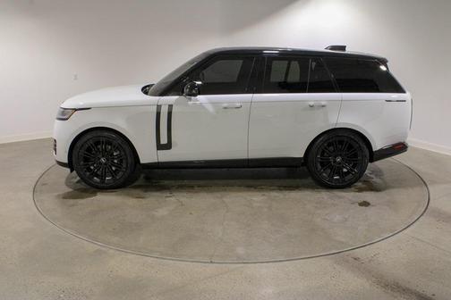 2022 Land Rover Range Rover P400 SE
