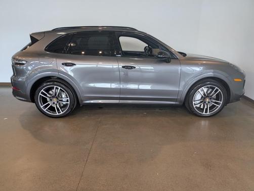 2019 Porsche Cayenne Turbo