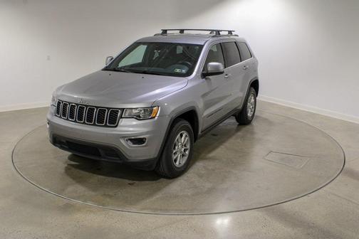 2019 Jeep Grand Cherokee Laredo E