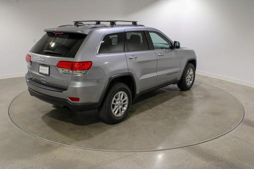 2019 Jeep Grand Cherokee Laredo E
