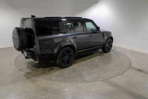 2026 Land Rover Defender