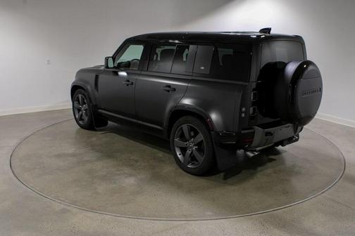 2024 Land Rover Defender P525 Carpathian Edition