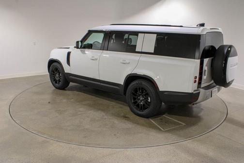 2025 Land Rover Defender P300 S