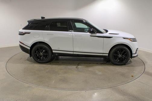 2026 Land Rover Range Rover Velar P250 Dynamic SE
