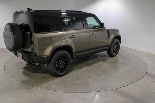 2026 Land Rover Defender S