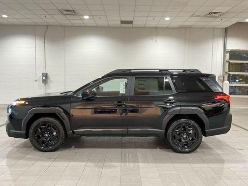 Crystal Black Silica 2026 Subaru Outback Limited