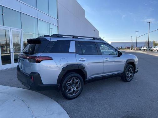 Ice Silver Metallic 2026 Subaru Outback Premium