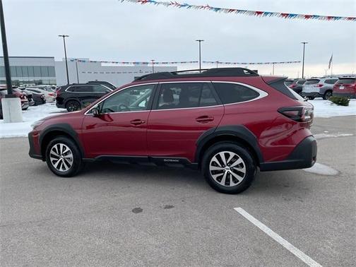 2025 Subaru Outback Premium