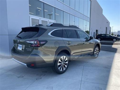 2025 Subaru Outback Touring