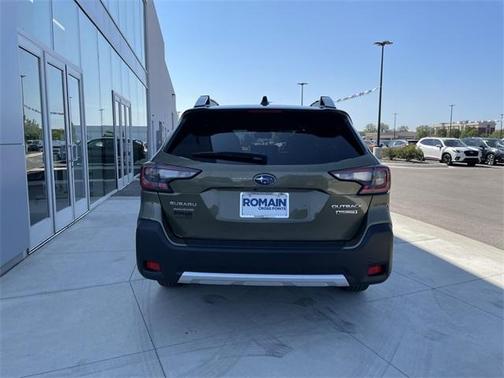 2025 Subaru Outback Touring