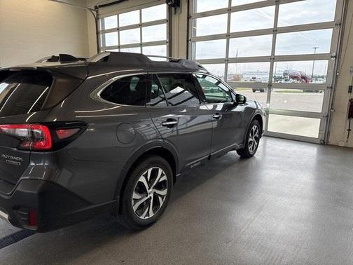 2020 Subaru Outback Touring