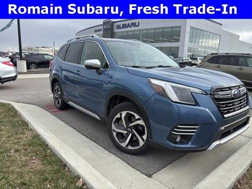 2023 Subaru Forester 2.5i Touring