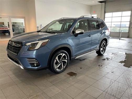 2023 Subaru Forester 2.5i Touring