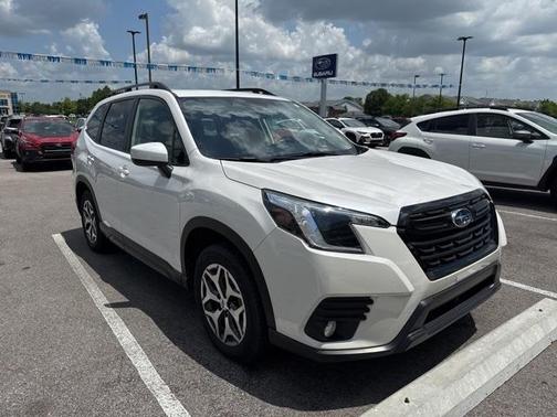 2022 Subaru Forester Premium