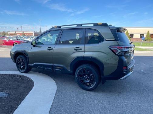 Autumn Green 2026 Subaru Forester Wilderness