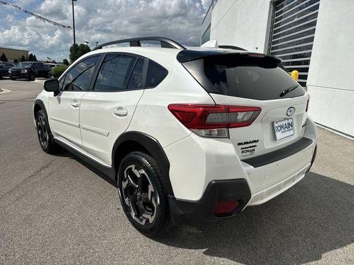 Crystal White Pearl 2022 Subaru Crosstrek Limited