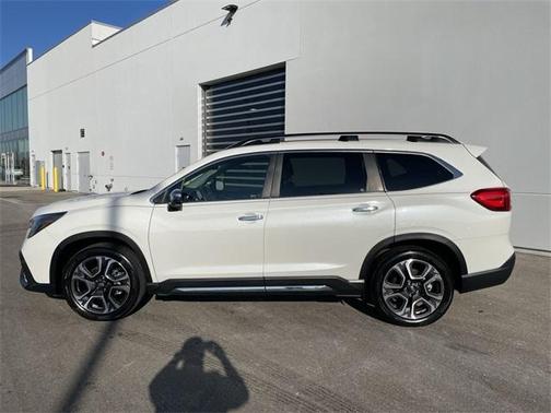 2023 Subaru Ascent Touring 7-Passenger