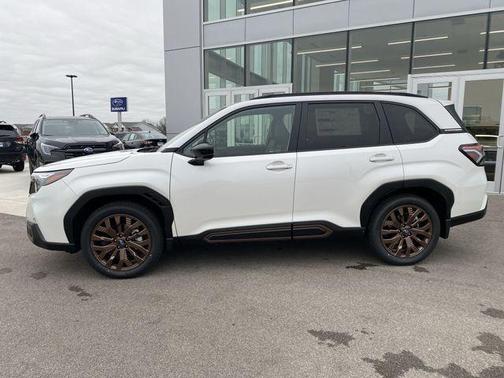 Crystal White Pearl 2025 Subaru Forester Sport