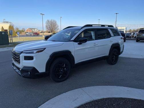 Crystal White Pearl 2026 Subaru Outback Limited