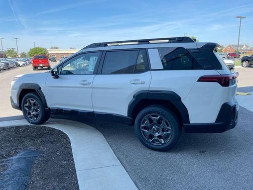 Crystal White Pearl 2026 Subaru Outback Premium