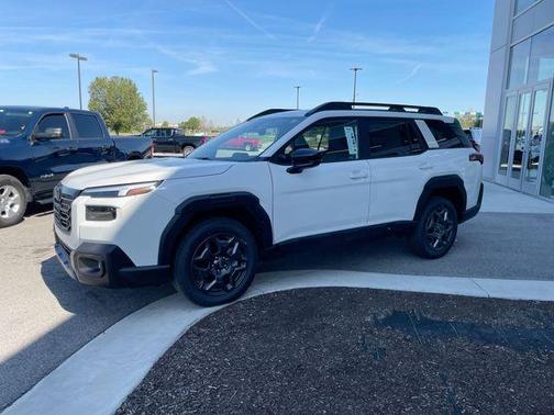 Crystal White Pearl 2026 Subaru Outback Premium