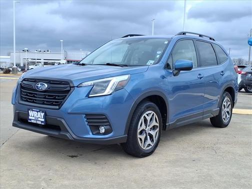2024 Subaru Forester Premium
