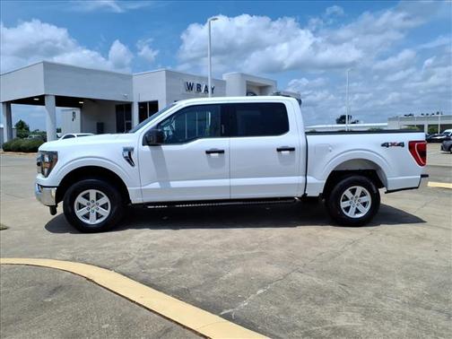 Oxford White 2023 Ford F-150 XLT