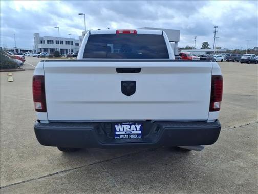 2024 RAM 1500 Classic Warlock Crew Cab 4x2 5'7' Box