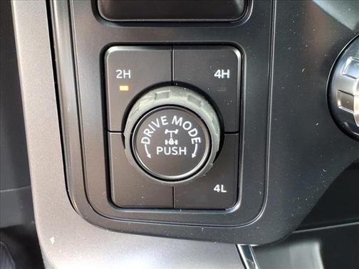 Avalanche 2026 Ford F-150 XLT
