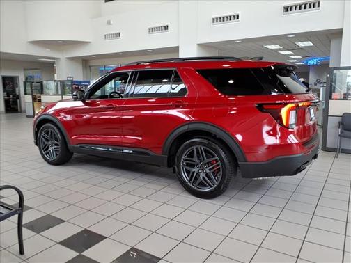 Rapid Red Metallic Tinted Clearcoat 2025 Ford Explorer ST-Line