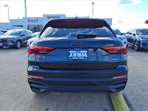 2024 Audi Q3 45 S line Premium Plus