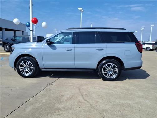 Glacier Gray 2026 Ford Expedition Active