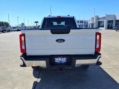 Oxford White 2026 Ford F-250 XLT