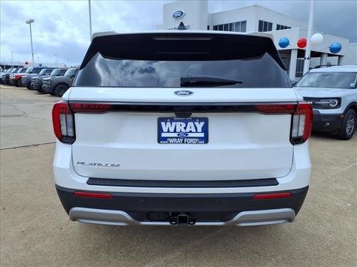 Star White Metallic Tri-Coat 2026 Ford Explorer Platinum