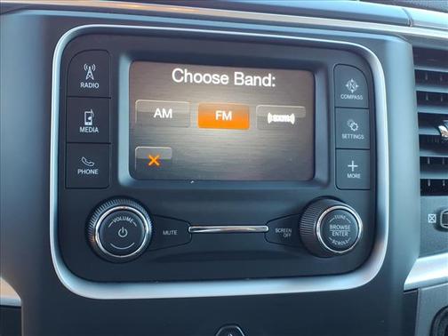 2024 RAM 1500 Classic SLT