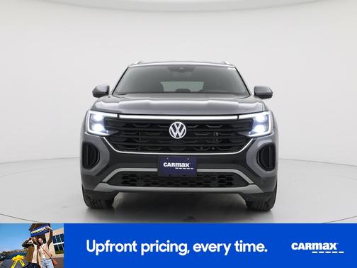 2025 Volkswagen Atlas Cross Sport SE w/Tech