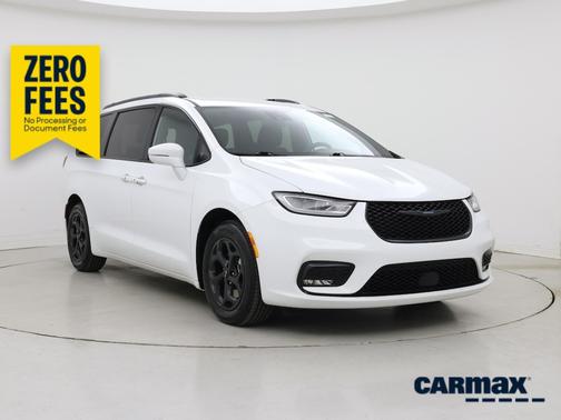 White 2021 Chrysler Pacifica Hybrid Touring