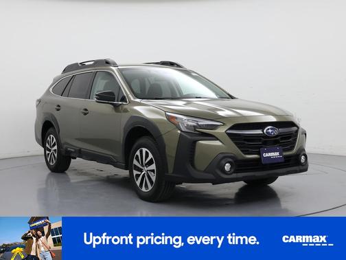 Green 2024 Subaru Outback Premium