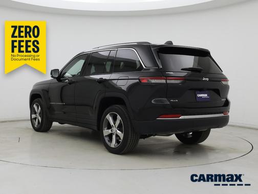 Black 2022 Jeep Grand Cherokee Limited
