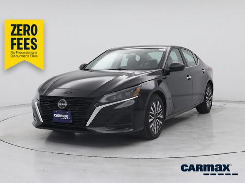 Black 2025 Nissan Altima SV