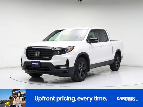 White 2022 Honda Ridgeline Black Edition