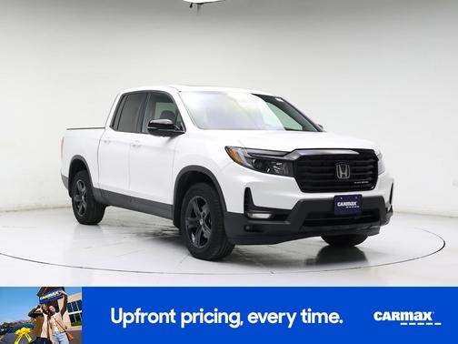 White 2022 Honda Ridgeline Black Edition